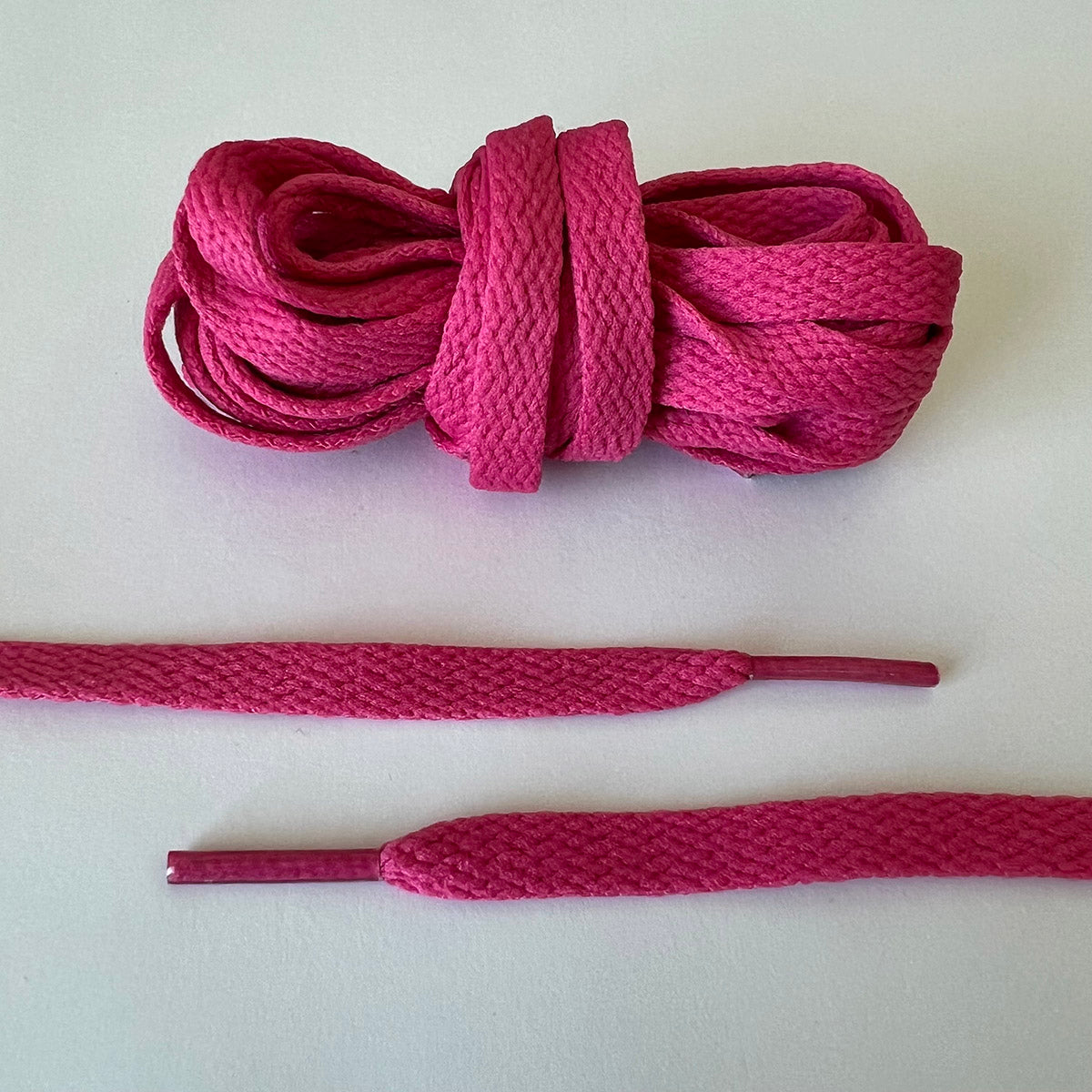 Hot pink clearance shoe laces nike